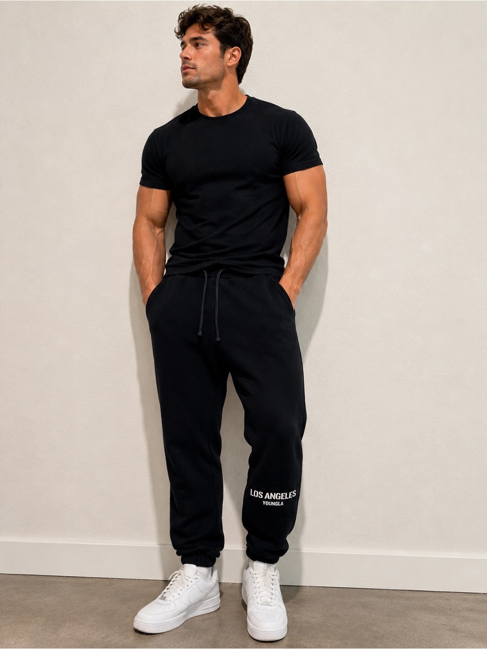 Men's Black Young LA Joggers SZ S